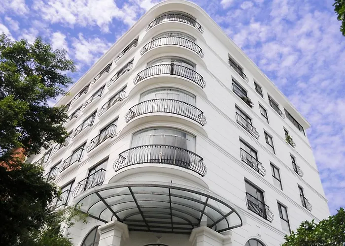 Saigon Garden Hill Resort & Apartment